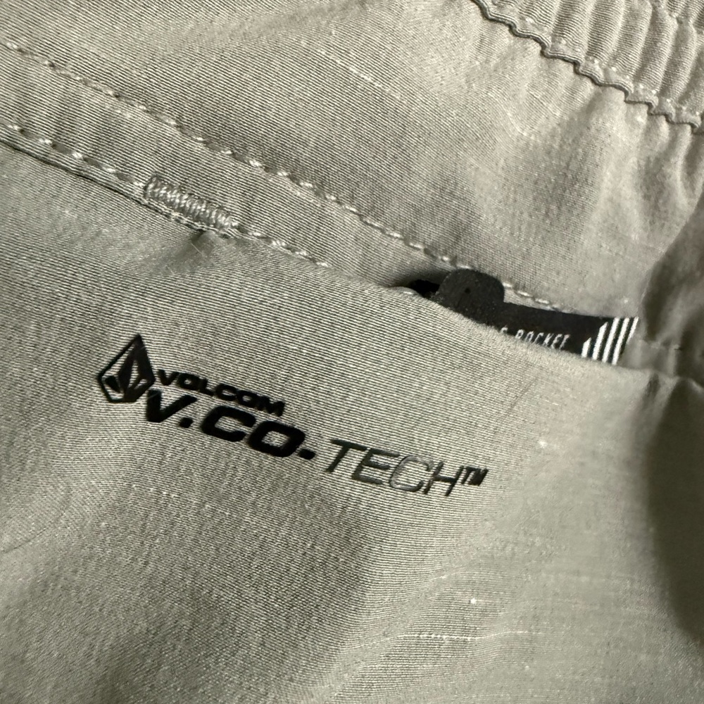 Volcom Light Gray V.Co-Tech Shorts - Picture 4 of 12